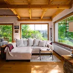 Unique Private With Panoramic View Ravnik Casa vacanze Hotedrsica
