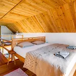 Unique Private With Panoramic View Ravnik Casa vacanze *
