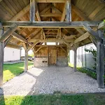 Unique Private With Panoramic View Ravnik