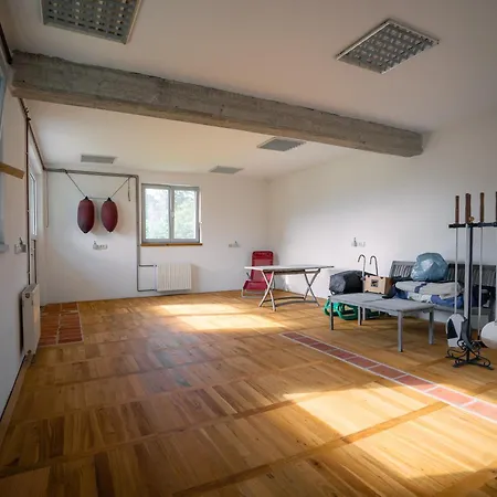 Ferienhaus Unique Private With Panoramic View Ravnik Hotedrsica