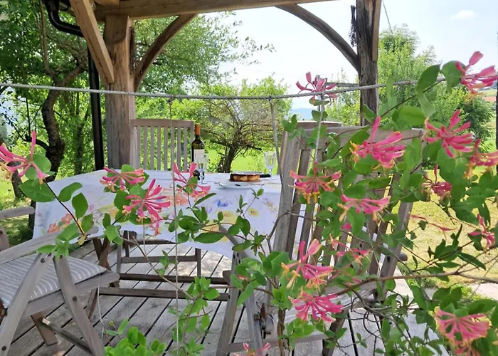 Unique House With Panoramic View On Ravnik * Hotedrsica